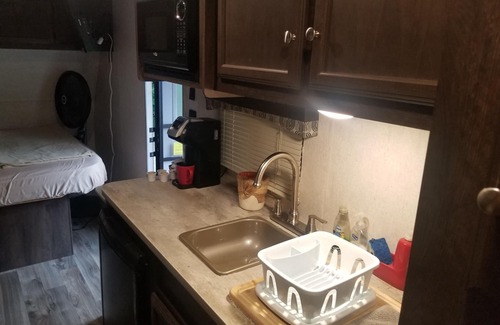 Robbinsville House | Riverside. Queen & Bunk bed-charcoal and firewood included. Pet friendly