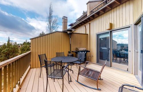 Redmond House | Riverside R&R