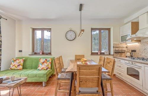 Hrib pri Hinjah Ski Chalet | Riverside Resort Stari Malni Kolpa