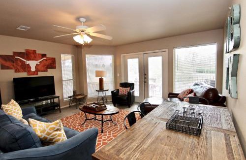 New Braunfels Apartment | Riverside Retreat