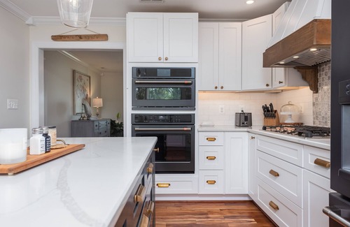 Croom House | Riverside Retreat - Views Galore. Near DC/Baltimore and Annapolis, MD