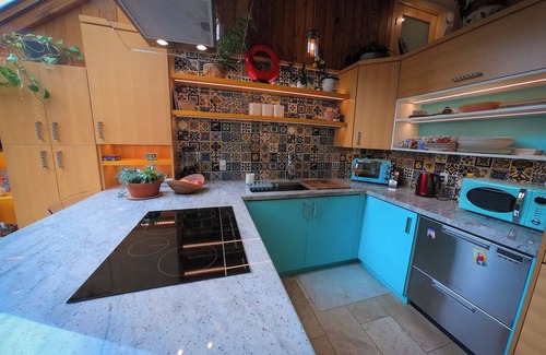 Elora House | Riverside Retreat/w Sauna & Hot Tub in Elora