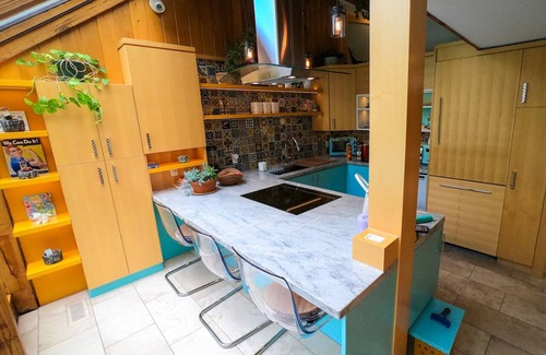 Elora House | Riverside Retreat/w Sauna & Hot Tub in Elora