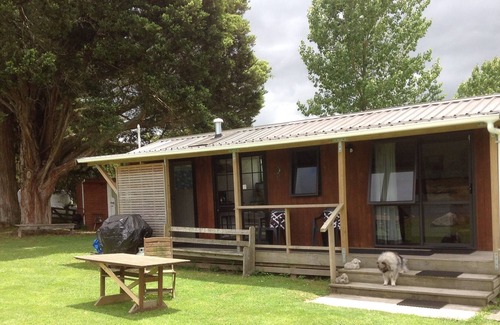 Manunui Cabin | Riverside Studio Cabin