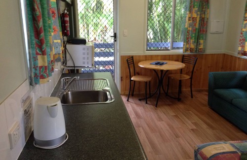 Berserker RV Rental | Riverside Tourist Park