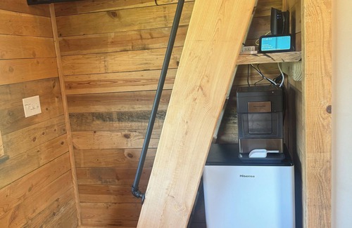 Central Cabin | Riverside Treehouse Resort in Central,SC 8 miles from Clemson University