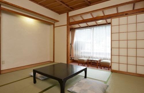Togura Kamiyamada Onsen Hotel | Riverside Uedakan