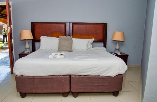 Mbare West Cabin | Riverstone Guest Lodge