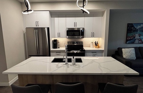 Golden Condo | Riverstone Peak & Pines
