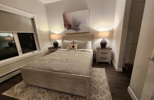 Golden Apartment | Riverstone Retreat in Golden BC