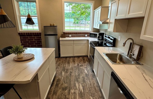 Bellevue Villa | Riverstone Villa #2 - Accessible Family Suite
