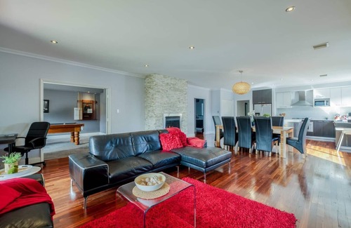 Rivervale House | Rivervale Retreat Spacious Family Living