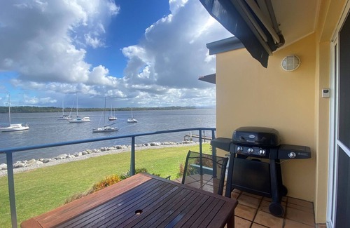 Iluka Apartment | Riverview Apartment 2.6 - Enjoy the best of riverside living