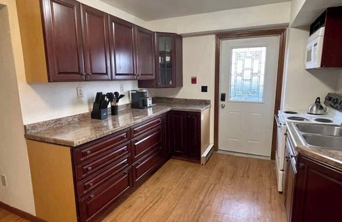 Baraboo Apartment | Riverview Apartment #21