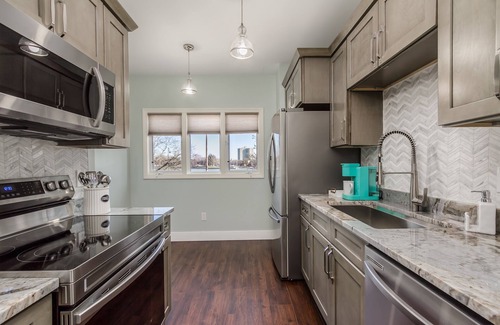 Corn Hill House | Riverview Condo Downtown UofR