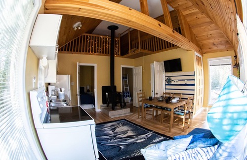 North Frontenac Ski Chalet | Riverview Cottage - Myers Cave Resort