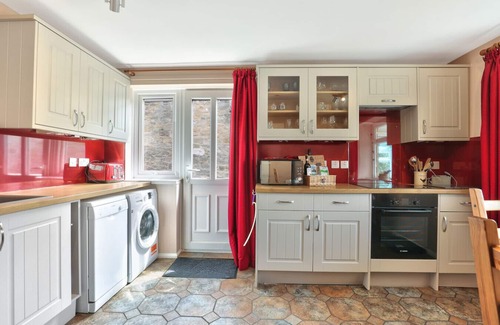 Warkworth House | Riverview Cottage - North East Escapes