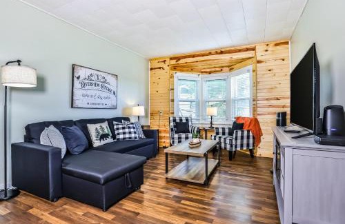Eagle River House | Riverview Cottage