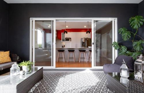 Trevallyn House | Riverview Escape