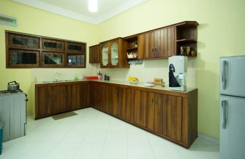 Sirimalwatta House | Riverview Glass Room