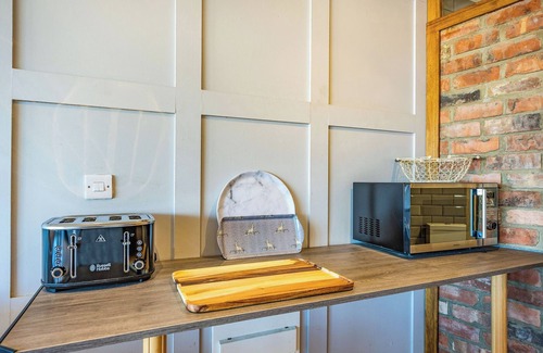 Gloucester Cottage | Riverview Lodge - UK36550