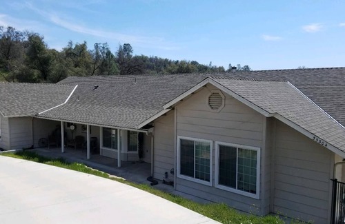 Yosemite Lakes Apartment | Riverview Suite w/Jacuzzi