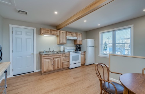 Alexandria Bay Condo | Riverview Townhouse IV in Downtown Alexandria Bay