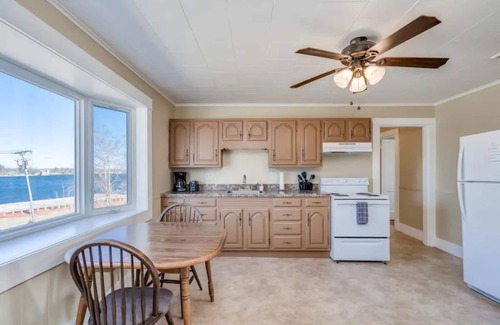 Alexandria Bay Condo | Riverview Townhouse II in Downtown Alexandria Bay
