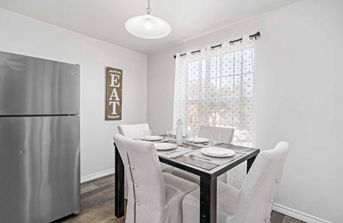 San Antonio House | Riverwalk Alamo Downtown Getaway