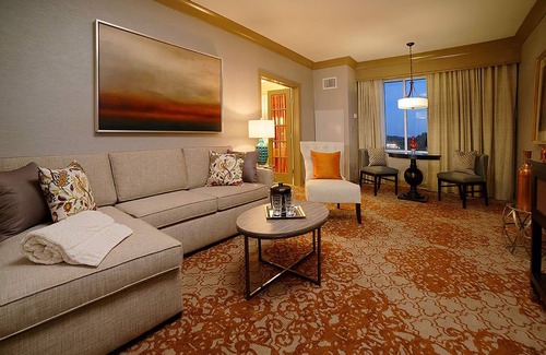 Vicksburg Hotel | Riverwalk Casino Hotel