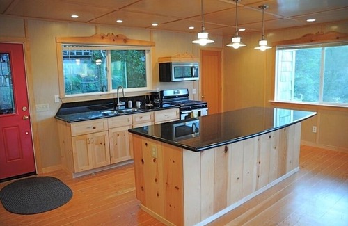 Monte Rio House | Riverwest - Amazing Views, Riverfront, Private,Tranquil