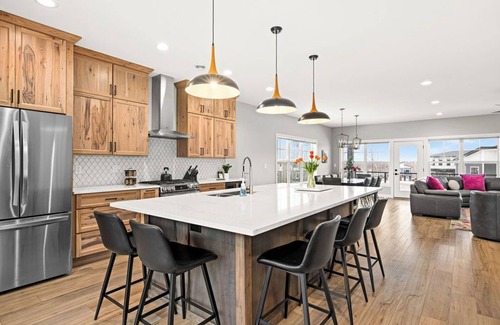 Duluth House | RiverWest Retreat-Base Spirit Mtn-Sauna-Dog Friendly-20% off Bike Rentals
