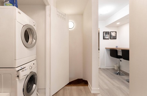 CityPlace Apartment | Rivetstays - Dan Leckie