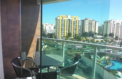 Bandeirantes Apartment | Riviera Park Flat Charme com Sacada com Vista Incrível Para Parque Water Parque