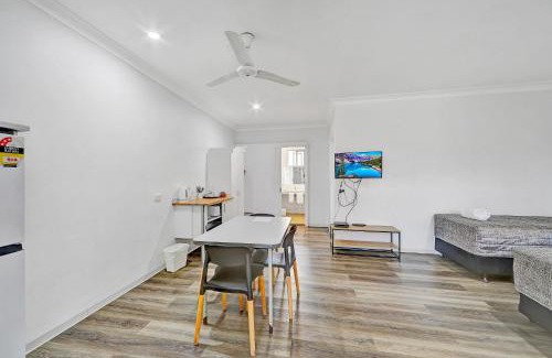 Bundaberg West Hotel | Riviera Motel Bundaberg