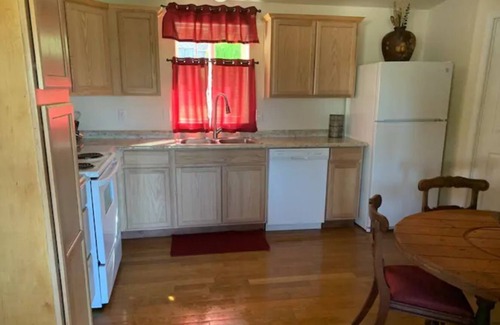 Kelseyville Apartment | Riviera Retreat