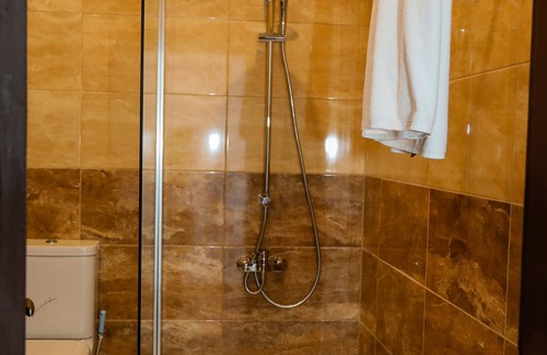 Conakry Hotel | Riviera Taouyah Hotel