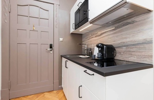 Gorny Sopot Apartment | Rivoli 6A* | Air-conditioned Studio | Balcony