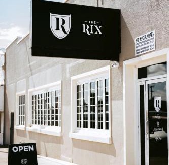 Charters Towers Hotel | Rix Hotel Motel