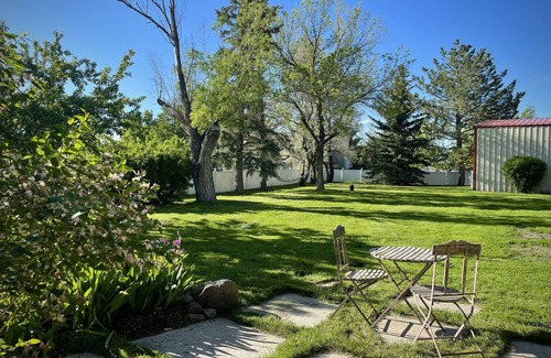 Bozeman House | Rizen Cottage - A Cozy Montana Getaway