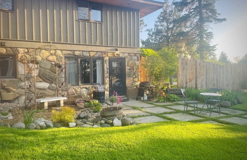 Bozeman House | Rizen Cottage - A Cozy Montana Getaway