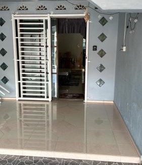 Kampung Jaya House | Rizqi Homestay
