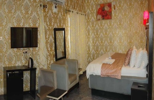 Nnewi Hotel | Rizz Park Hotel & Event Center