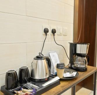 Al Khobar Apartment | RJ's - Beautiful 3 Bedroom Apartment