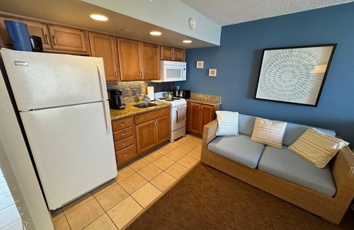 Kahana Condo | RK 616 Oceanfront Escape w Pool | Steps2Beach