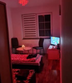 Kołbaskowo Apartment | RMF Naworol 2