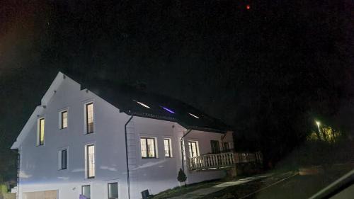 Kołbaskowo Apartment | RMF Naworol 9