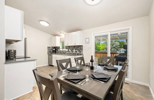 Loveland House | Rmnp Retreat - Group-friendly Home Near Estes Park