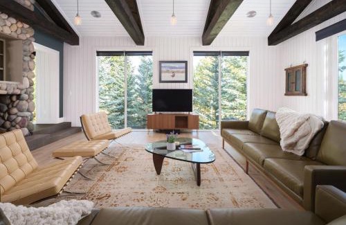 Teton Village House | RMR: Montreux House in Teton Village