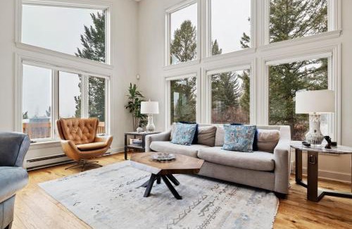 Teton Village House | RMR: Teodori House in Teton Village